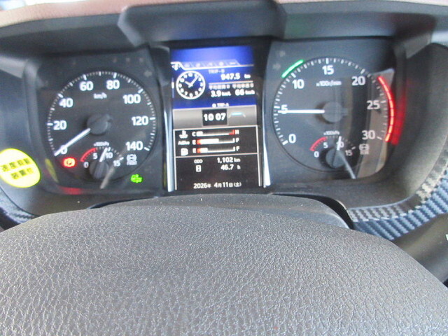 日野プロフィアアルミウイング大型（10t）[写真23]