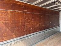 三菱ふそうファイターアルミウイング中型（4t）[写真14]