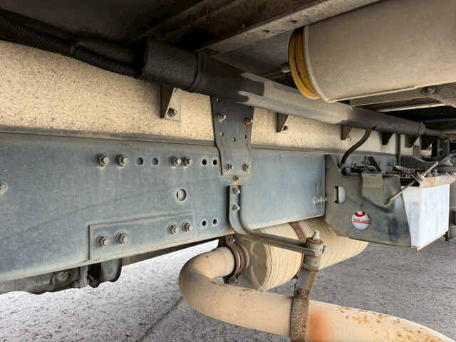 三菱ふそうファイターアルミウイング中型（4t）[写真24]