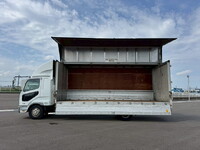 三菱ふそうファイターアルミウイング中型（4t）[写真07]