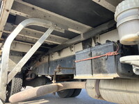 三菱ふそうファイターアルミウイング中型（4t）[写真20]