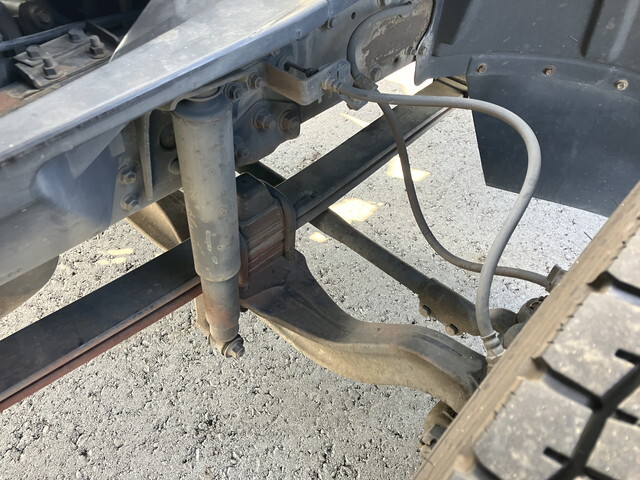 三菱ふそうファイターアルミウイング中型（4t）[写真23]