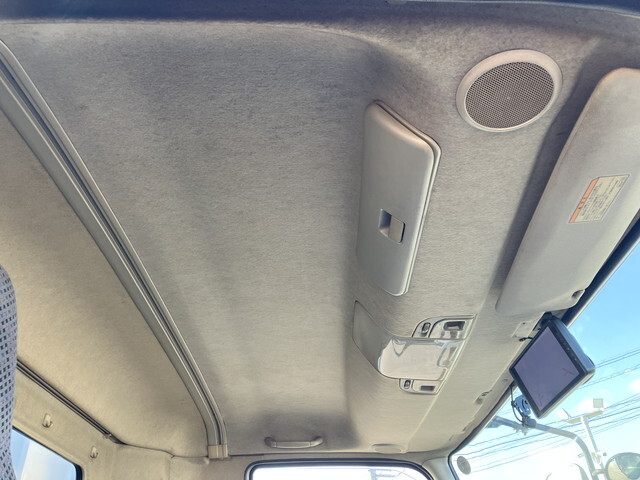 三菱ふそうファイターアルミウイング中型（4t）[写真35]