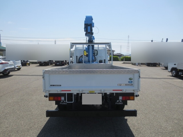 三菱ふそうキャンタークレーン3段小型（2t・3t）[写真06]