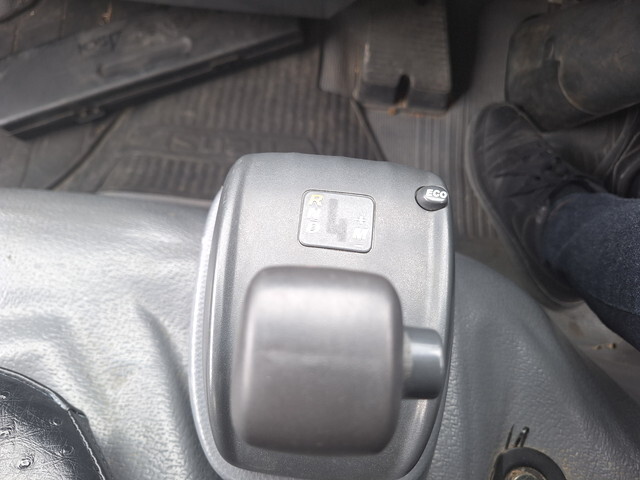 いすゞエルフダンプ小型（2t・3t）[写真15]