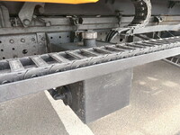 三菱ふそうキャンターセーフティローダー小型（2t・3t）[写真23]