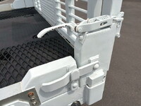 三菱ふそうキャンターセーフティローダー小型（2t・3t）[写真30]