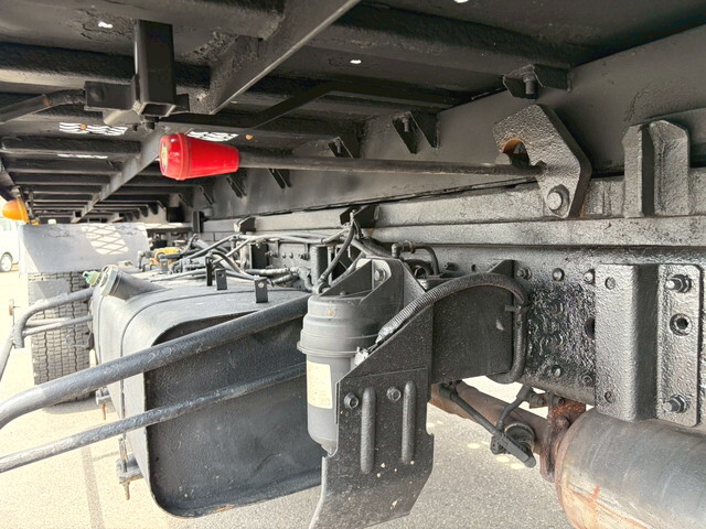 三菱ふそうキャンターセーフティローダー小型（2t・3t）[写真30]