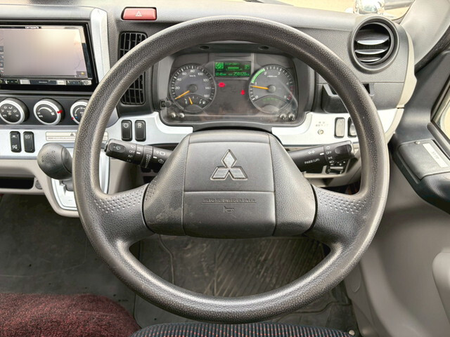 三菱ふそうキャンターセーフティローダー小型（2t・3t）[写真39]