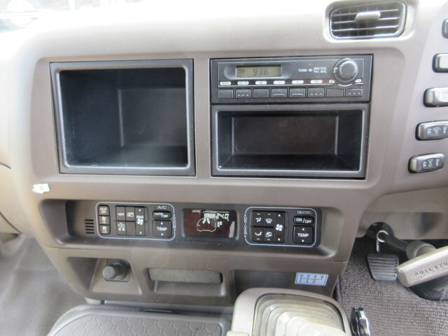 三菱ふそうローザマイクロバス[写真14]