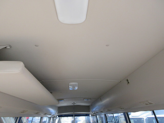 三菱ふそうローザマイクロバス[写真20]