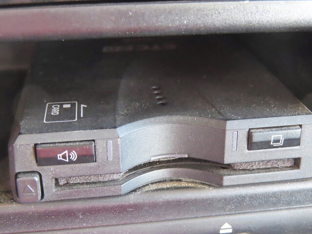 日野プロフィアトレーラーヘッド（トラクターヘッド）大型（10t）[写真22]