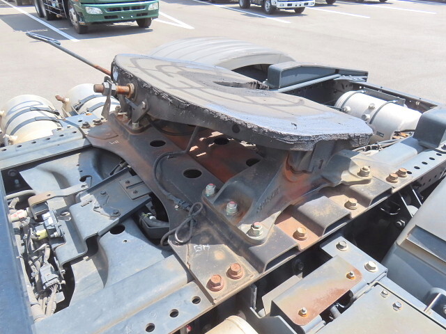 日野プロフィアトレーラーヘッド（トラクターヘッド）大型（10t）[写真27]