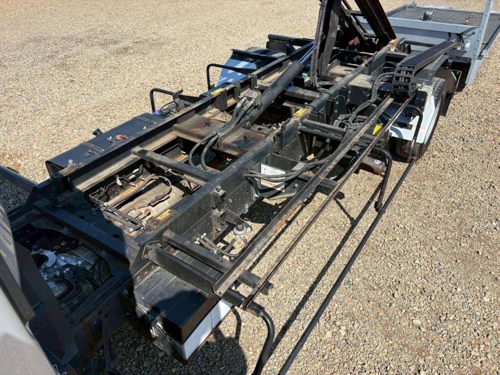 いすゞエルフセーフティローダー小型（2t・3t）[写真11]