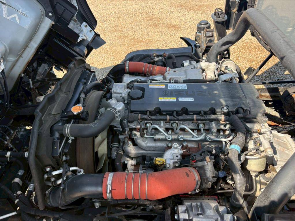 いすゞエルフセーフティローダー小型（2t・3t）[写真16]