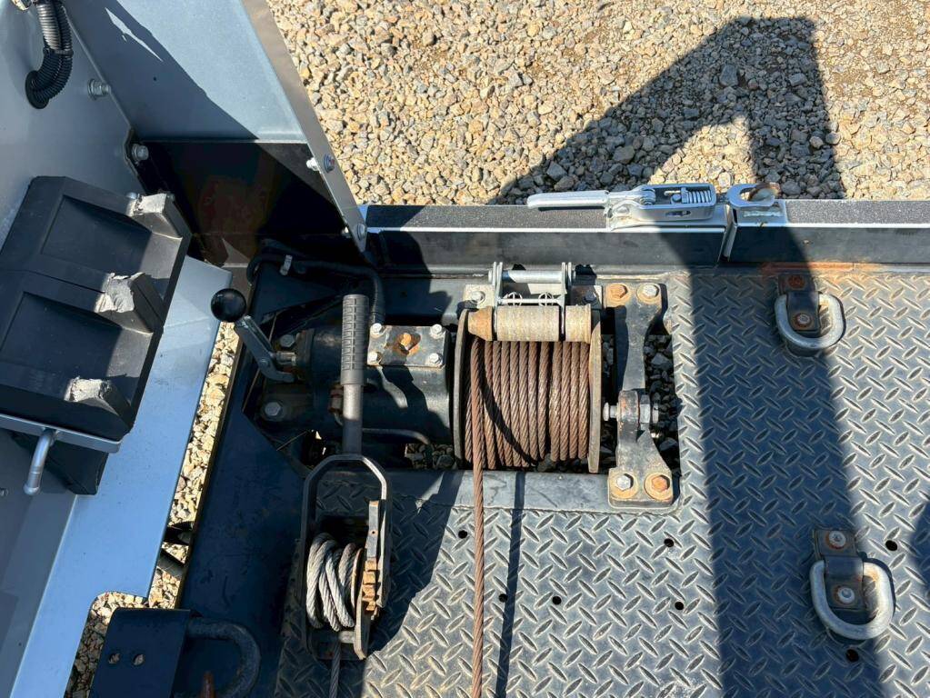 いすゞエルフセーフティローダー小型（2t・3t）[写真06]