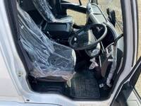 三菱ふそうファイターアルミブロック中型（4t）[写真19]