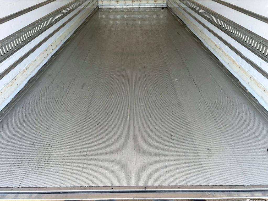 三菱ふそうファイター冷凍車（冷蔵車）増トン（6t・8t）[写真07]