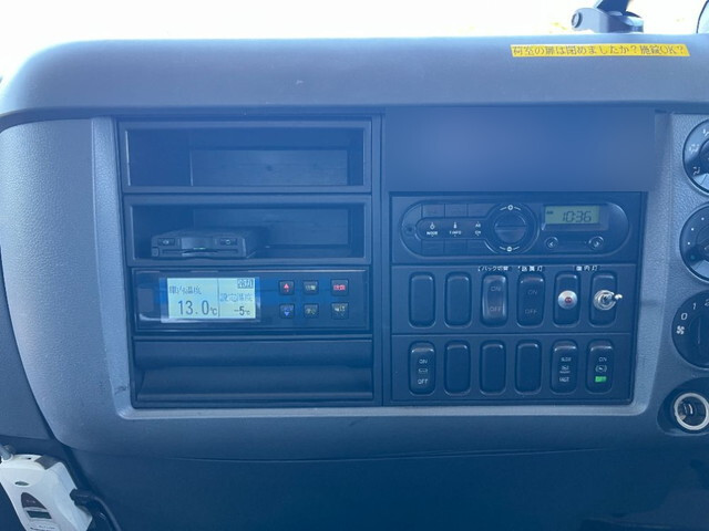 三菱ふそうファイター冷凍車（冷蔵車）中型（4t）[写真35]