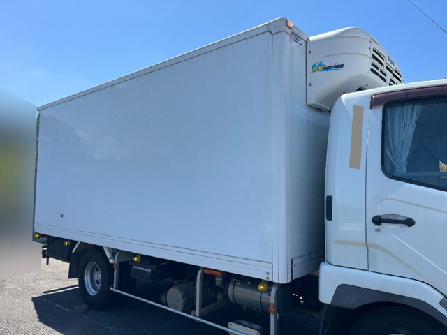 三菱ふそうファイター冷凍車（冷蔵車）中型（4t）[写真05]