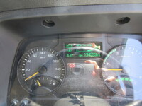 三菱ふそうキャンター平ボディ小型（2t・3t）[写真18]