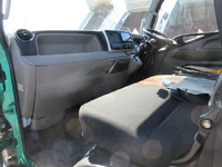 三菱ふそうキャンター平ボディ小型（2t・3t）[写真21]