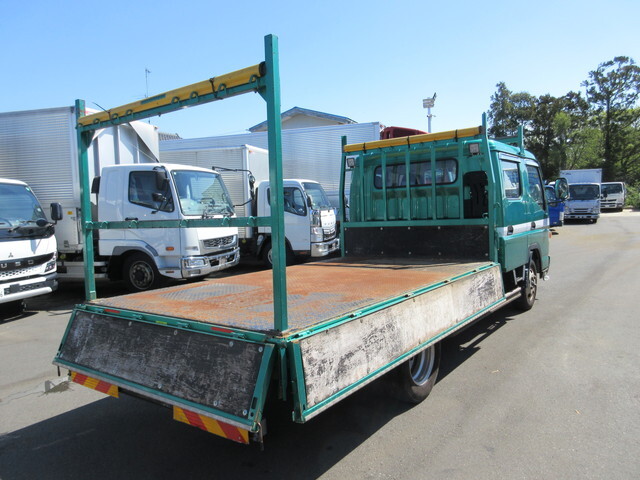 三菱ふそうキャンター平ボディ小型（2t・3t）[写真27]
