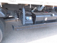 いすゞエルフクレーン3段小型（2t・3t）[写真14]