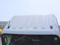 いすゞエルフクレーン3段小型（2t・3t）[写真37]