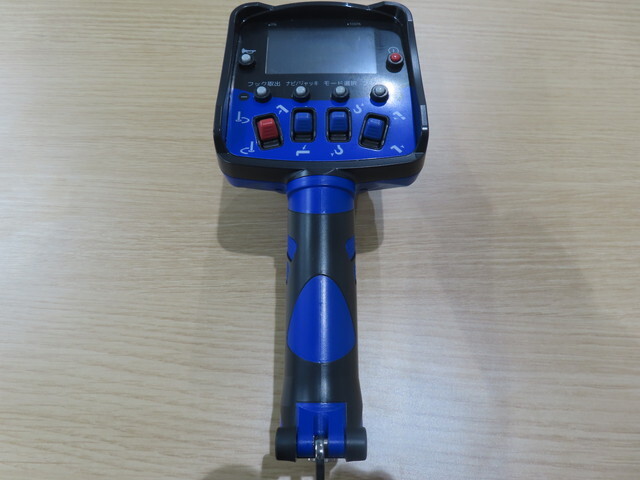 いすゞエルフクレーン3段小型（2t・3t）[写真37]