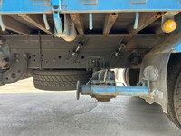 三菱ふそうファイタークレーン5段増トン（6t・8t）[写真23]