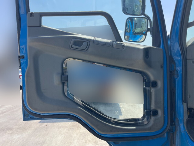 三菱ふそうファイタークレーン5段増トン（6t・8t）[写真28]