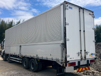 いすゞギガアルミウイング大型（10t）[写真02]