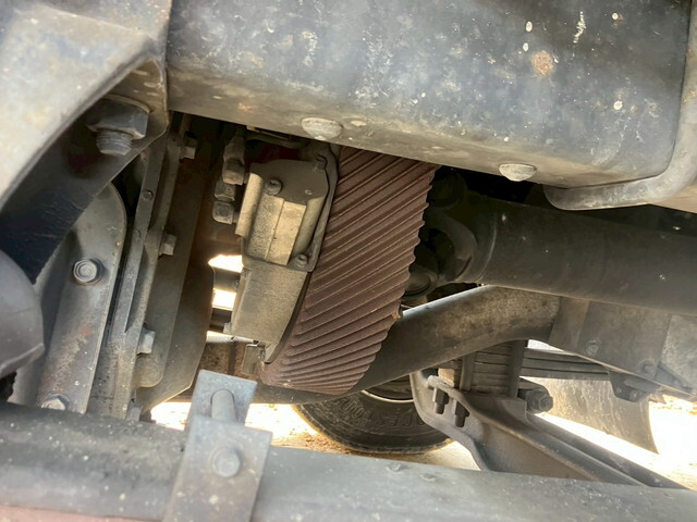 いすゞギガアルミウイング大型（10t）[写真34]