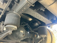 いすゞギガアルミウイング大型（10t）[写真36]