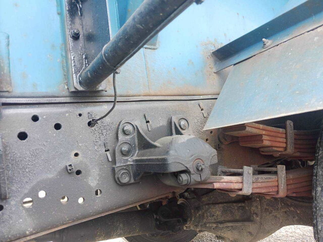 いすゞフォワードタンク車（タンクローリー）増トン（6t・8t）[写真19]