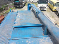 いすゞフォワードタンク車（タンクローリー）増トン（6t・8t）[写真29]