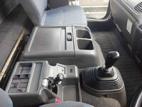 いすゞフォワードタンク車（タンクローリー）増トン（6t・8t）[写真33]