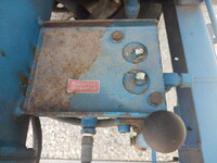 いすゞフォワードタンク車（タンクローリー）増トン（6t・8t）[写真10]