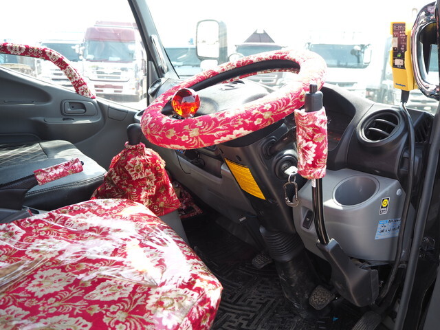 日野デュトロローダーダンプ小型（2t・3t）[写真33]