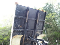 いすゞフォワードダンプ中型（4t）[写真13]