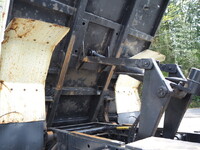 いすゞフォワードダンプ中型（4t）[写真14]