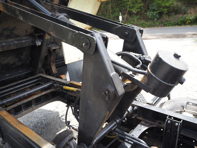 いすゞフォワードダンプ中型（4t）[写真16]