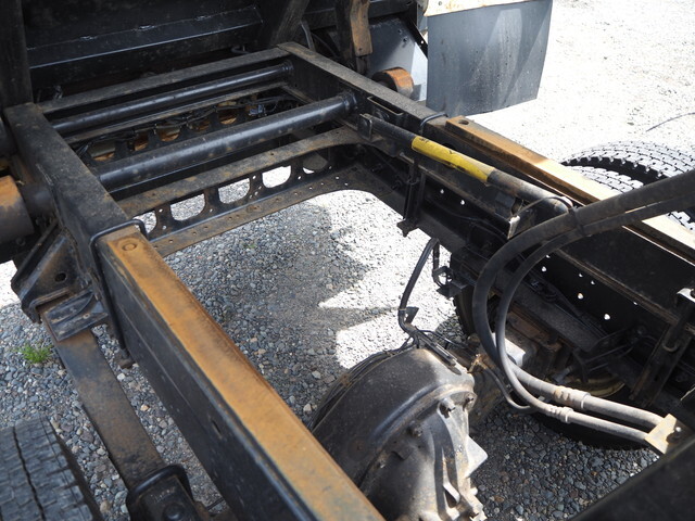 いすゞフォワードダンプ中型（4t）[写真21]