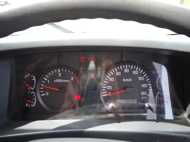 いすゞフォワードダンプ中型（4t）[写真40]