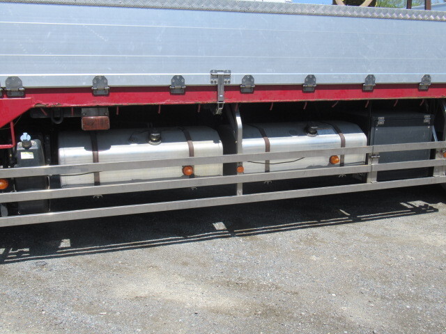 三菱ふそうスーパーグレートアルミブロック大型（10t）[写真18]