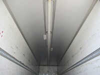 三菱ふそうスーパーグレートパネルウイング大型（10t）[写真15]