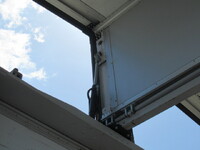 三菱ふそうスーパーグレートパネルウイング大型（10t）[写真21]