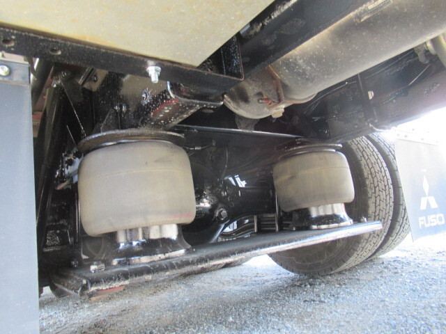 三菱ふそうスーパーグレートパネルウイング大型（10t）[写真25]