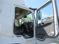 三菱ふそうスーパーグレートパネルウイング大型（10t）[写真28]